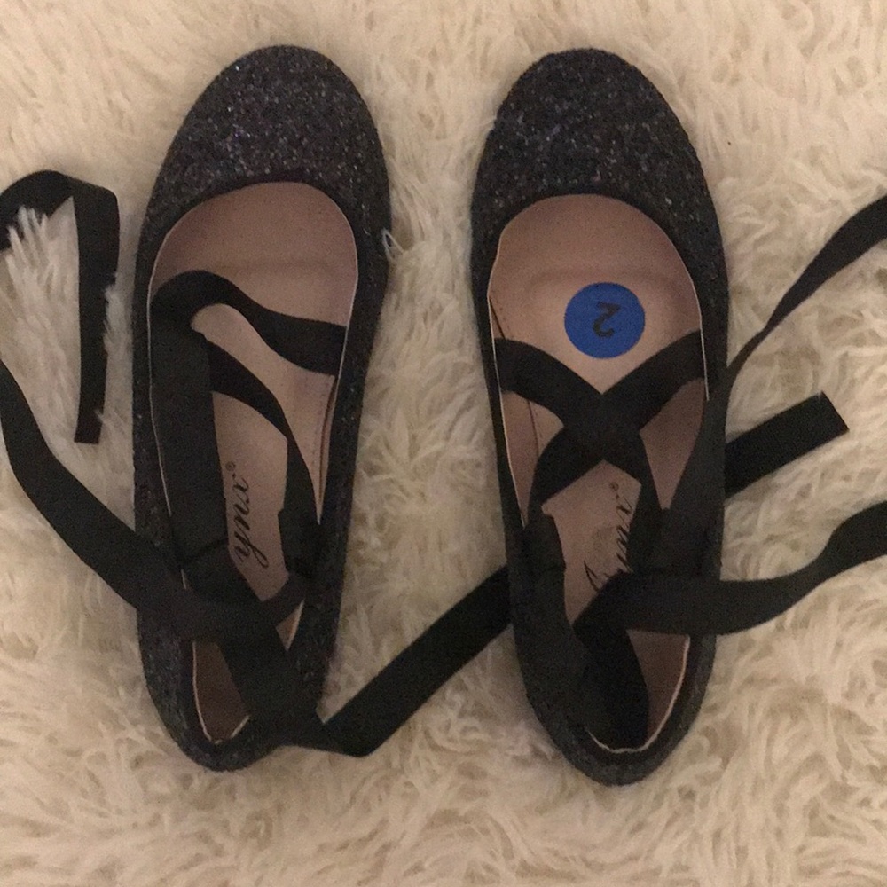 Ballet flats/ slip ons